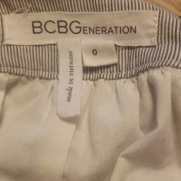 Bcbgeneration Skirt - Picture 2 of 4